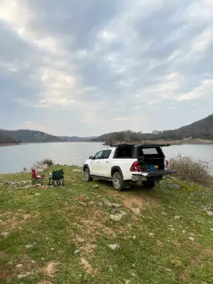 Picture of Toyota Hilux 2020